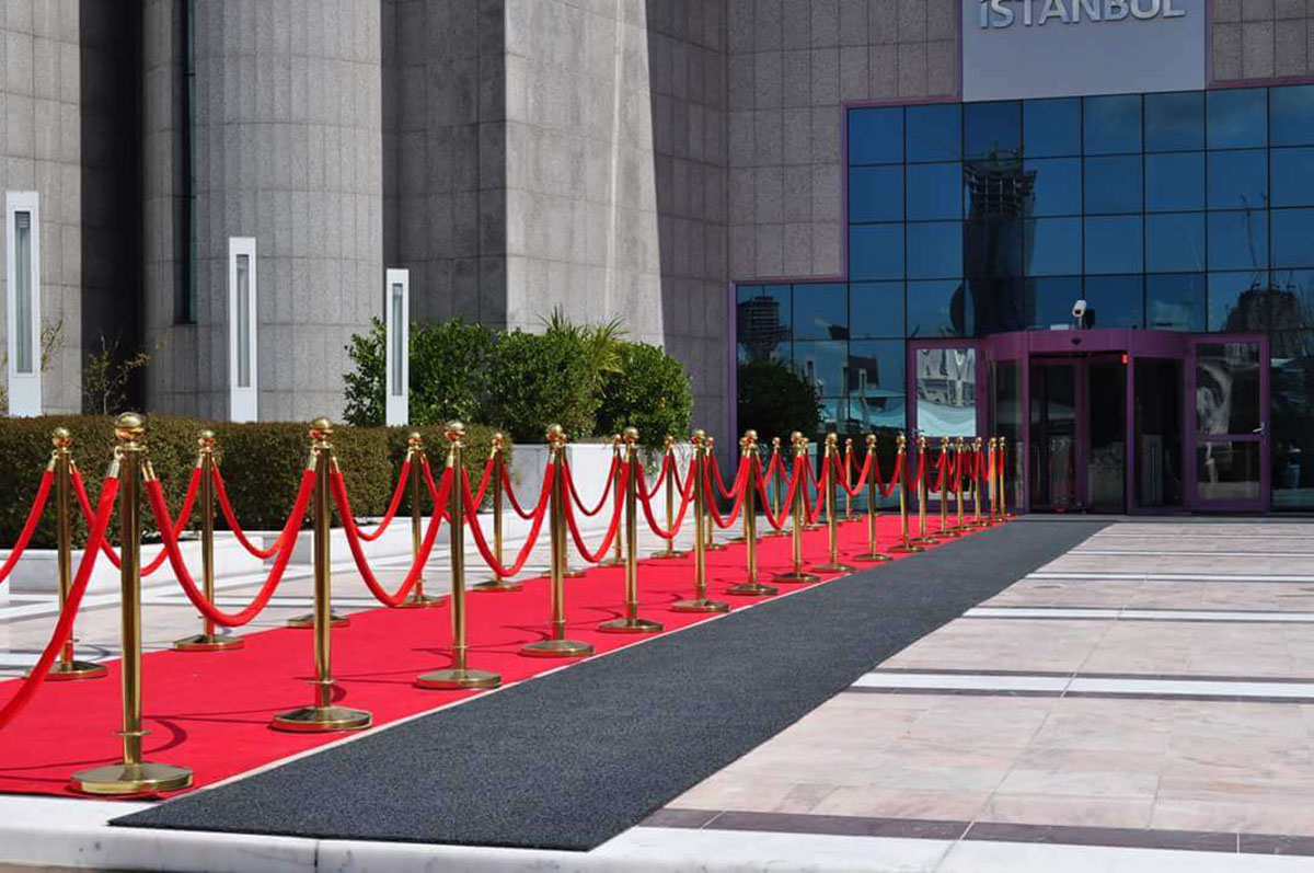 service-image